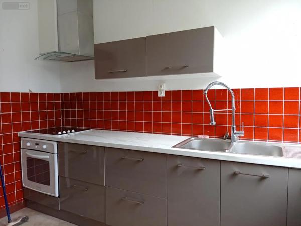 Achat - Maison Saint-Georges-des-Groseillers 61100 5 pièces 136 m 2 511 m 2