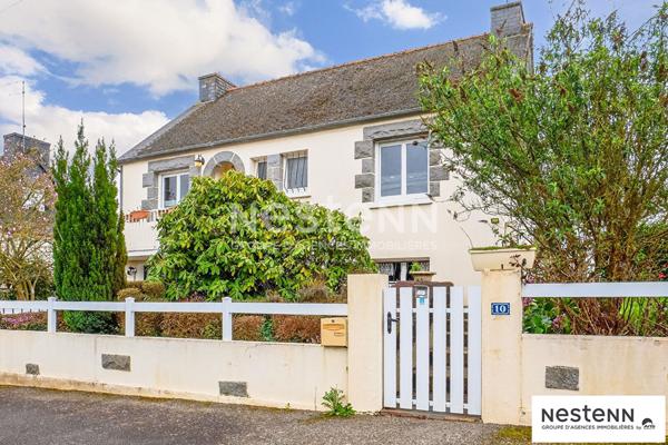 Opportunité à Loudéac : maison avec sous-sol et grand potentiel