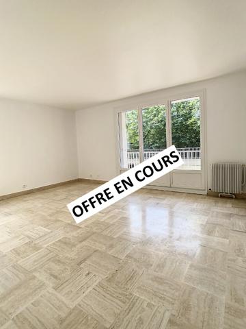 LYON 5 - APPARTEMENT T3 D'ENVIRON 63m² AVEC BALCON, CAVE ET GARAGE