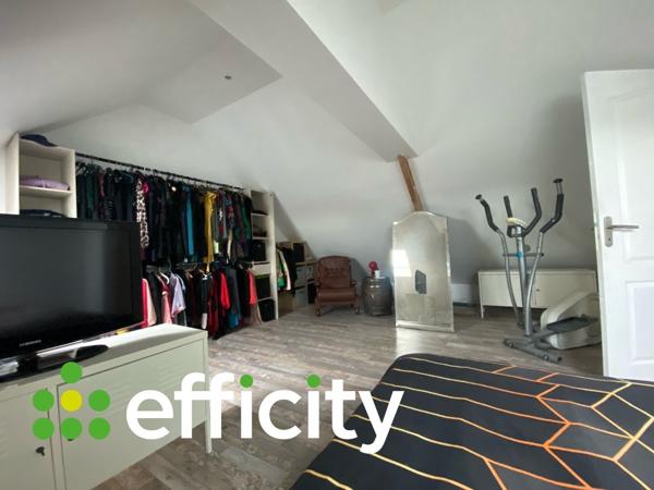 Maison
         5 pièces
        - 152 m² 278 000 € *