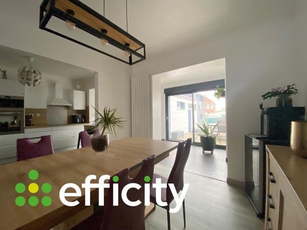 Maison
         5 pièces
        - 152 m² 278 000 € *