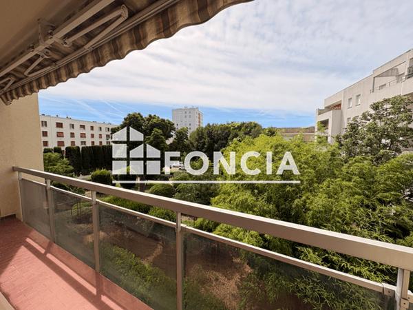 Location Appartement 3 pièces 79.8 m² - Nimes 30000