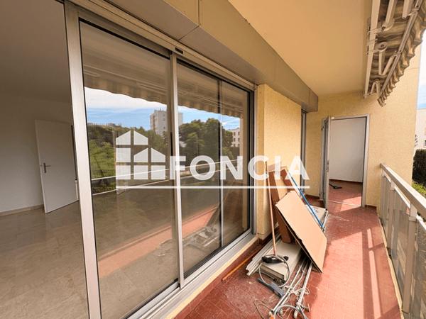 Location Appartement 3 pièces 79.8 m² - Nimes 30000