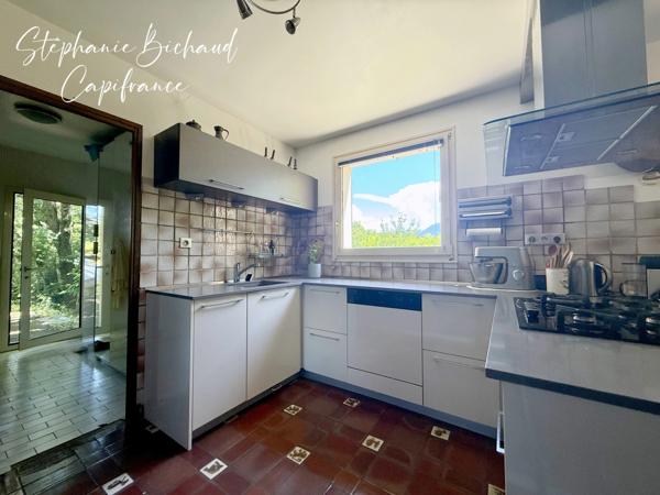 PROPRIETE à vendre 7 pièces CHATEAUVIEUX (05)