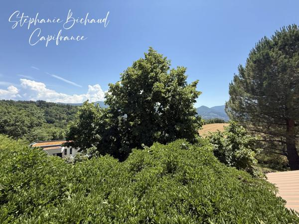 PROPRIETE à vendre 7 pièces CHATEAUVIEUX (05)