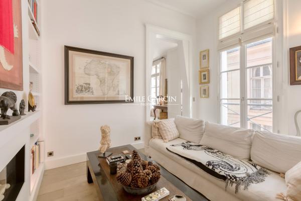 A vendre - appartement d'exception - 112 m²  + 19 m²  - Paris 75006 - Carré des Antiquaires