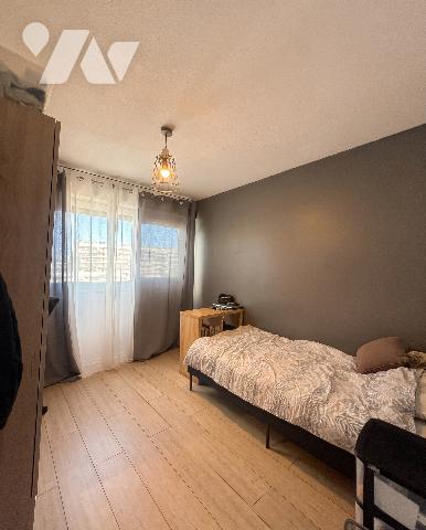APPARTEMENT 94M² 3 CHAMBRES à  RILLEUX LA PAPE