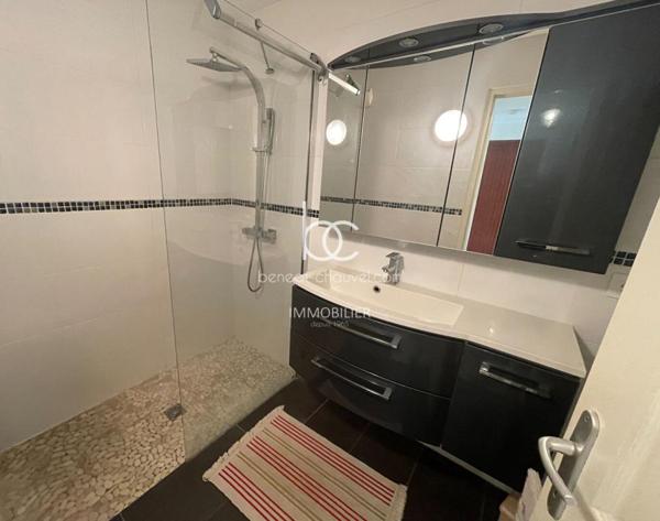 ARZON Appartement 3 pièces 56 m²