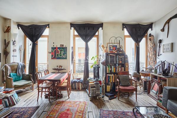 À VENDRE - APPARTEMENT - PARIS - 75002 - PLACE DES VICTOIRES - 2 PIECES - 1 CHAMBRE- 50 M²