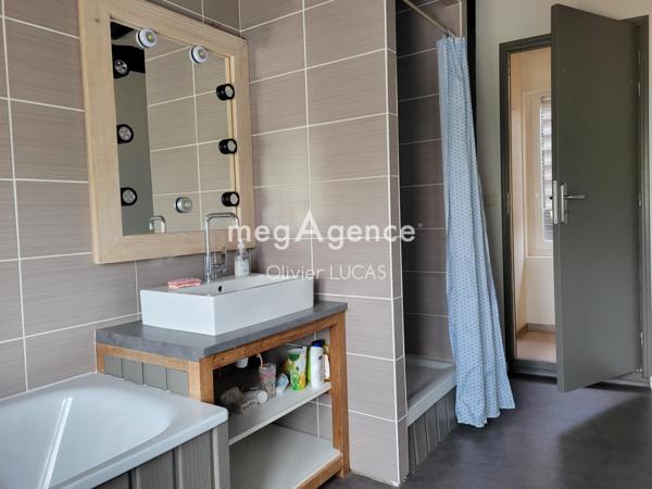 Maison à QUILLEBEUF-SUR-SEINE, 27680 - 4 pièces 80m²