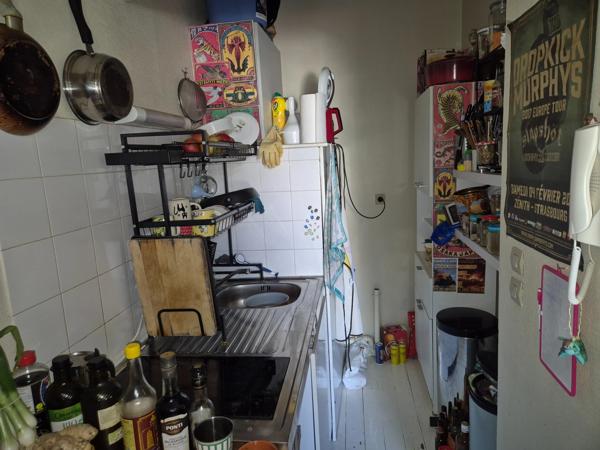 Appartement T2 en résidence sécurisée, face Hôtel de Ville, proche tous commerces et transport.