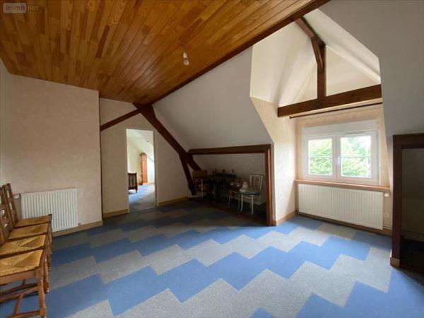 Immeuble à vendre à Beaumont-le-Roger dans l'Eure (27170), ref : 27046-1017258