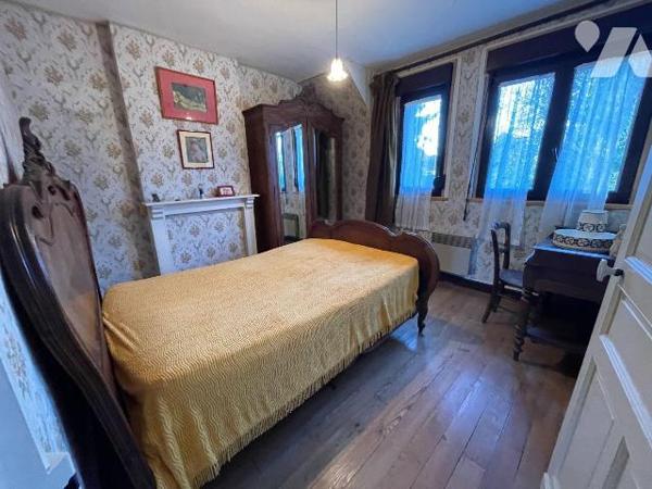 Maison à Vendre à Saint-Pol-sur-Ternoise (62130) en Pas-de-Calais (62)
Cette maison, construit...