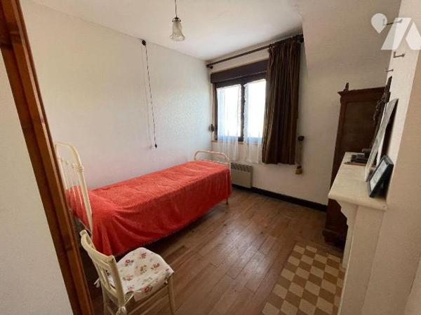 Maison à Vendre à Saint-Pol-sur-Ternoise (62130) en Pas-de-Calais (62)
Cette maison, construit...