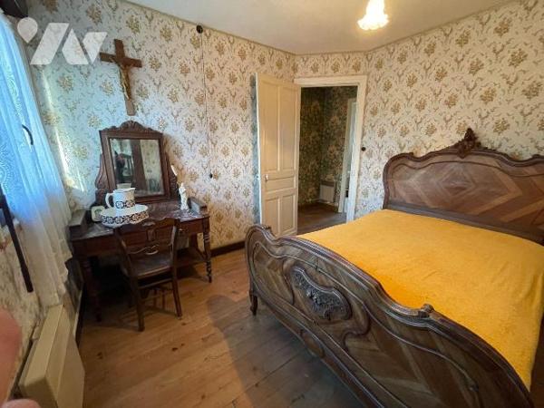 Maison à Vendre à Saint-Pol-sur-Ternoise (62130) en Pas-de-Calais (62)
Cette maison, construit...