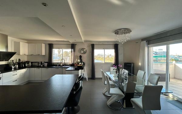Maison à vendre    6 pièces •  Frontignan