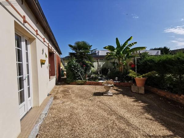 Maison de ville à vendre à Aubigné-Racan dans la Sarthe (72800), ref : 13861/1517