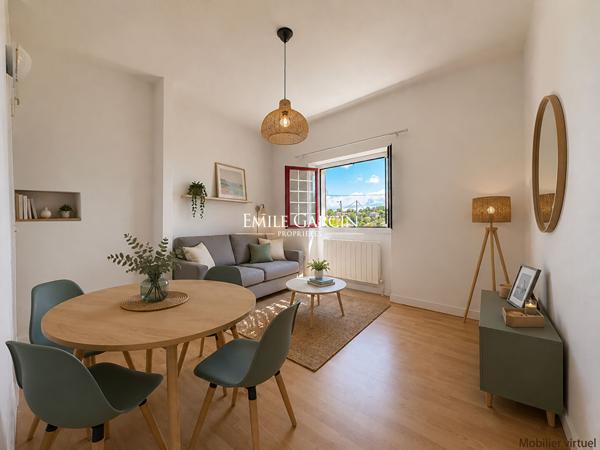 À vendre - Appartement -Saint-Jean-de-Luz  centre - proche plage - stationnement