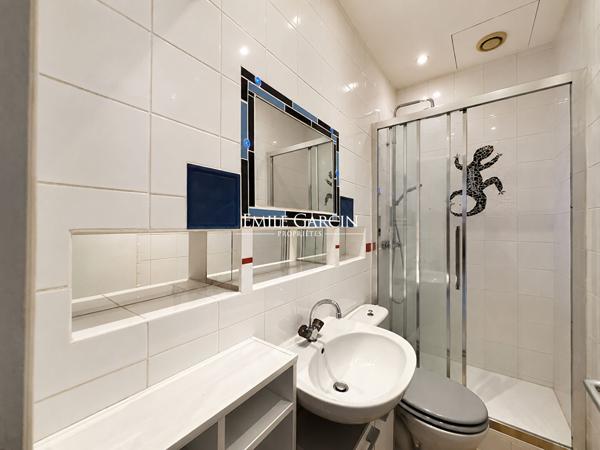 À vendre - Appartement -Saint-Jean-de-Luz  centre - proche plage - stationnement