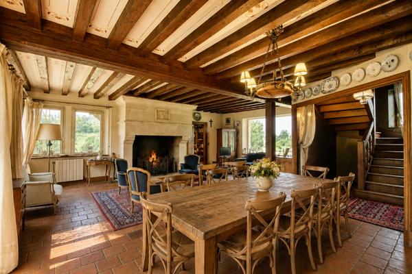 A Vendre - Normandie - Beaumont-En-Auge - Manoir Normand - Propriété Equestre