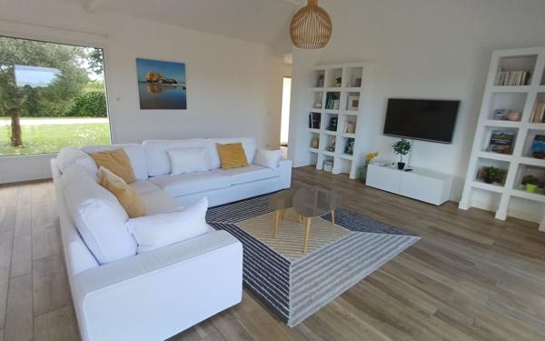 Maison à louer    4 pièces • 195,37 m2 Arbonne