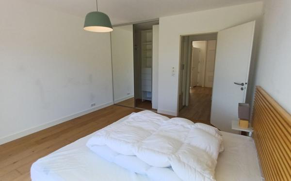 Maison à louer    4 pièces • 195,37 m2 Arbonne