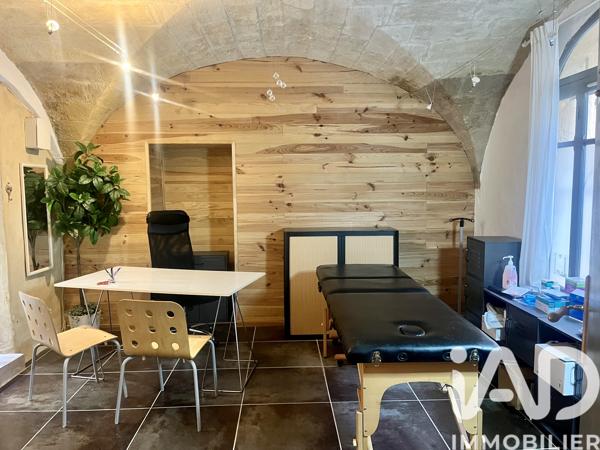 Murs commerciaux  à vendre 77 m² Uzès