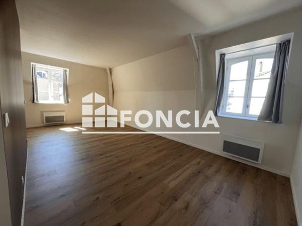 Location Studio 39 m² - LA CASERNE CORBINEAU Laval 53000