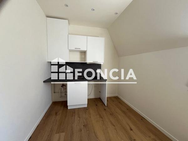 Location Studio 39 m² - LA CASERNE CORBINEAU Laval 53000