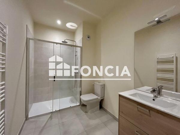 Location Studio 39 m² - LA CASERNE CORBINEAU Laval 53000