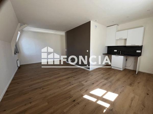 Location Studio 39 m² - LA CASERNE CORBINEAU Laval 53000