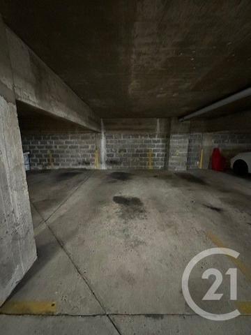 Parking à vendre  12 m2 VIROFLAY - 78