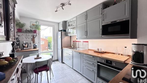 Maison 5 pièces de 120 m² à Élancourt (78990)