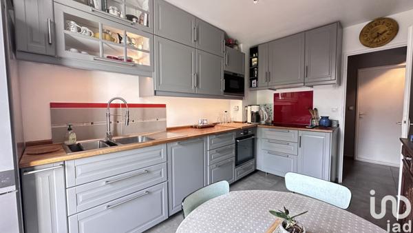 Maison 5 pièces de 120 m² à Élancourt (78990)