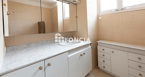 À vendre Appartement 3 pièces 83 m² - Menton 06500