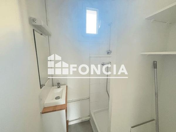 Location Appartement 2 pièces 32.32 m² - Paris 75017