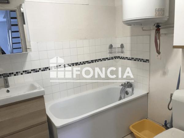 Location Appartement meublé 2 pièces 25.12 m² - 11 RUE PORION Amiens 80000