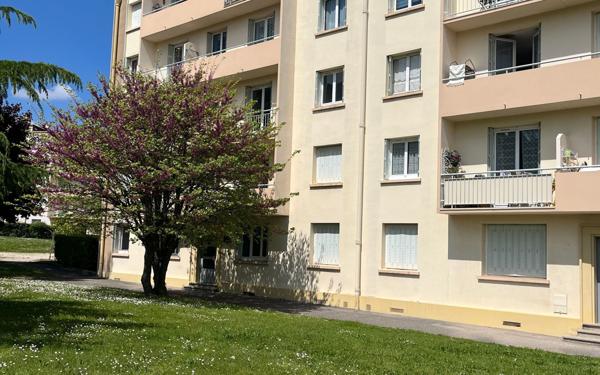 Appartement à vendre    3 pièces • 57,93 m2 Bourgoin-Jallieu