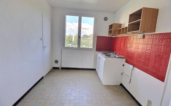 Appartement à vendre    3 pièces • 57,93 m2 Bourgoin-Jallieu