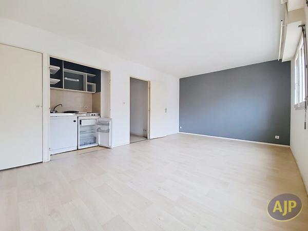 Vente appartement Bordeaux : 118 800 € - AJP Immobilier Bordeaux Saint-Augustin