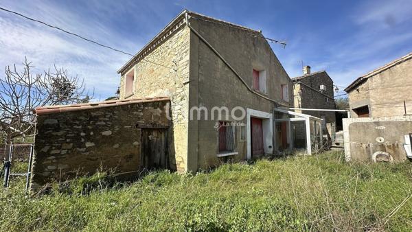 Maison village pierre avec Jardin garage et annexe