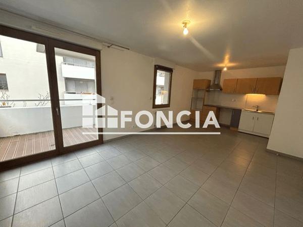 Location Appartement 2 pièces 45.2 m² - 24 RUE MAURICE BOUCHOR Lyon 69007