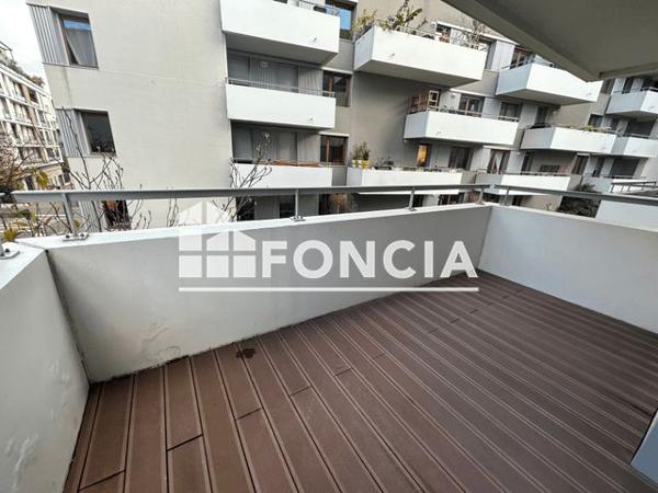 Location Appartement 2 pièces 45.2 m² - 24 RUE MAURICE BOUCHOR Lyon 69007