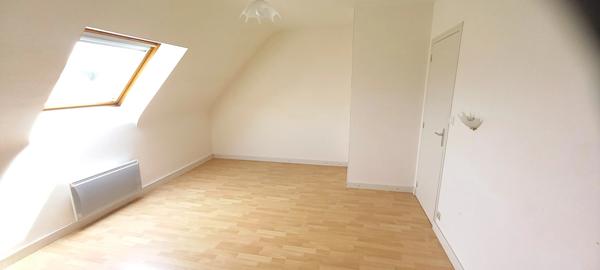 Maison néo-bretonne. Vue mer. Cinq chambres. Terrain de plus de 4000m2.