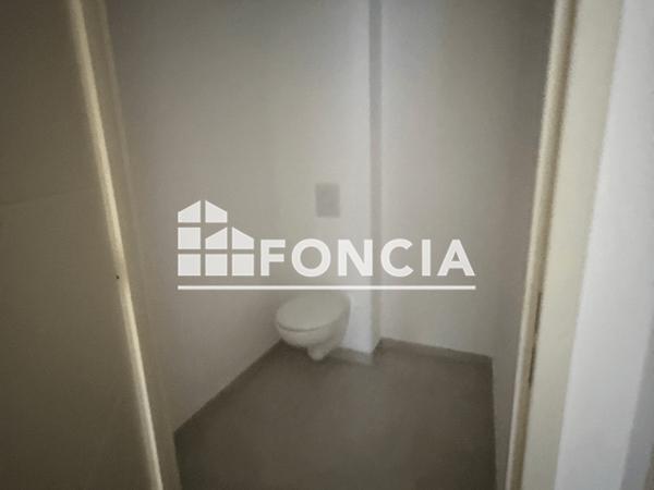Location Appartement 4 pièces 88.46 m² - Trets 13530