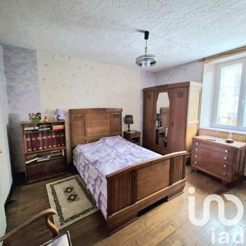 Maison 7 pièces de 264 m² à Vaucouleurs (55140)