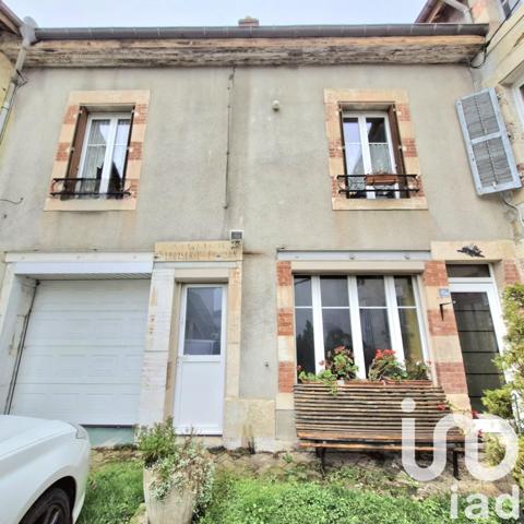 Maison 7 pièces de 264 m² à Vaucouleurs (55140)