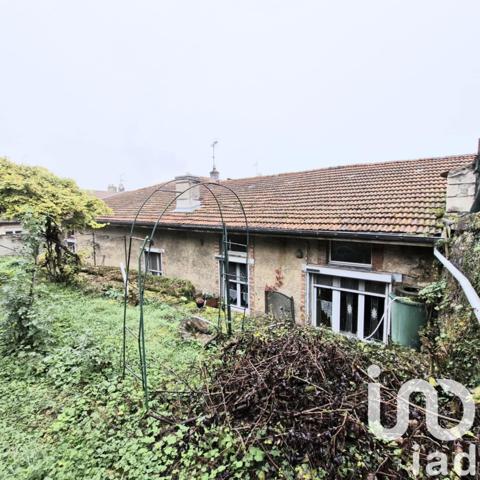 Maison 7 pièces de 264 m² à Vaucouleurs (55140)