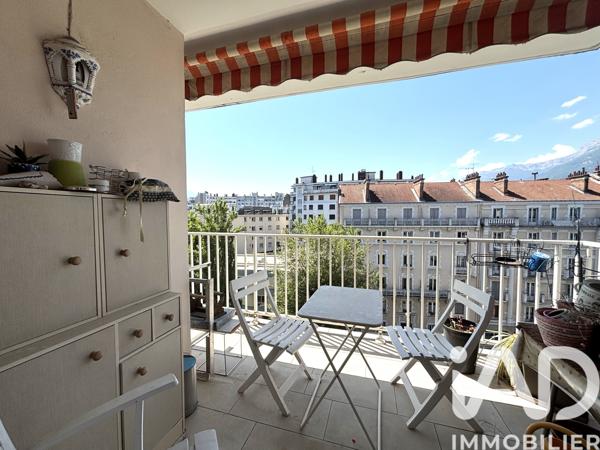 Appartement à vendre 4 pièces 108,91 m² Grenoble