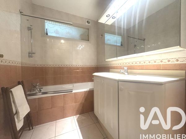 Appartement à vendre 4 pièces 108,91 m² Grenoble